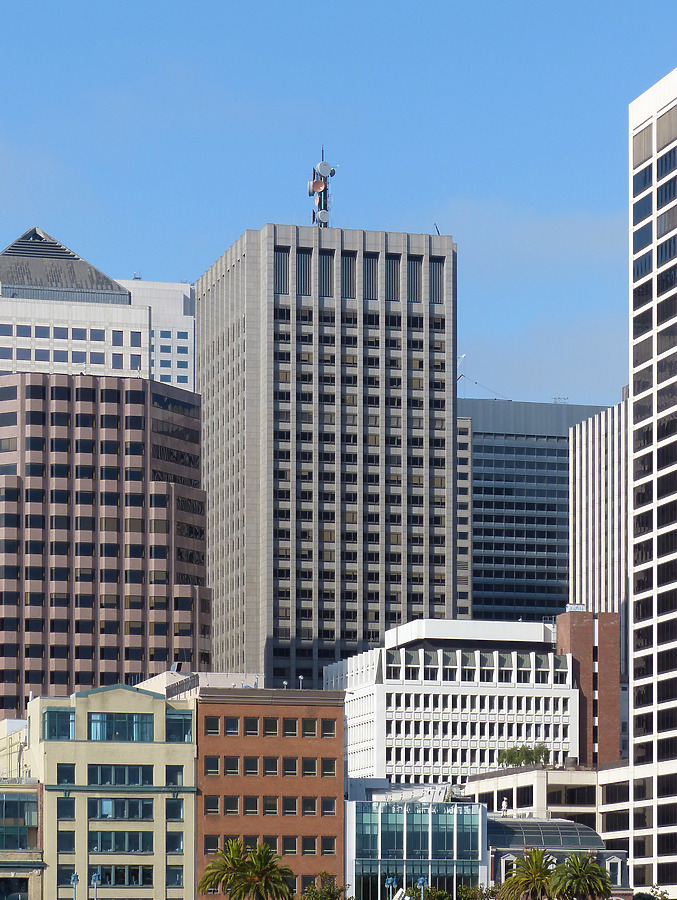 Pacific Gas & Electric Building by Nate Lindsey