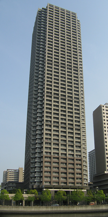 Harumi View Tower by Kevin Hemphill