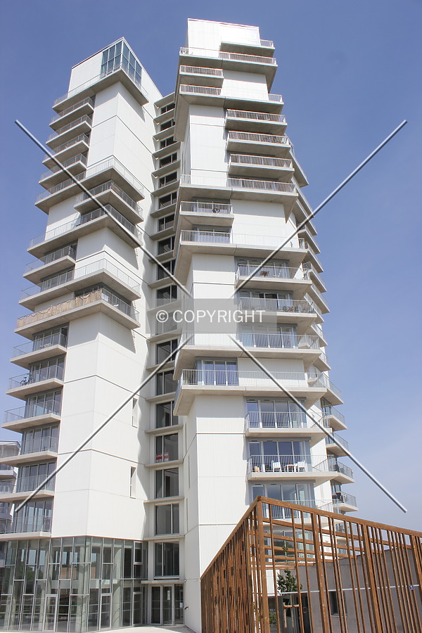 Le Chromosome by Florian Barbier