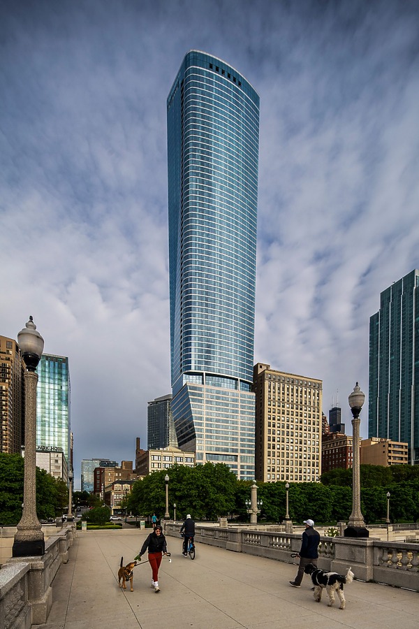 1000M by Tom Rossiter