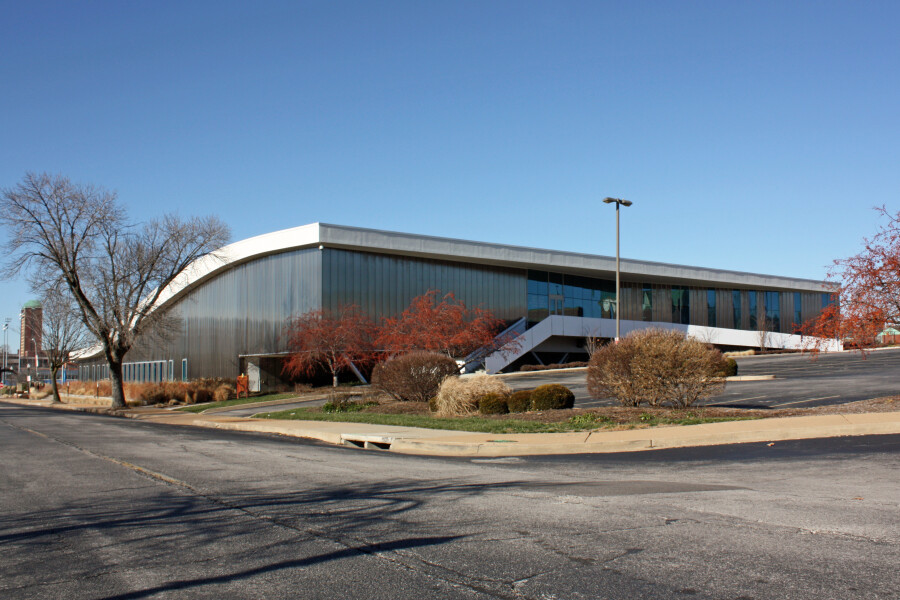 William L. Clay Sr. Early Childhood Development / Parenting Education Center