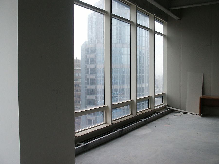 Bloomberg Tower by Daniel Kieckhefer