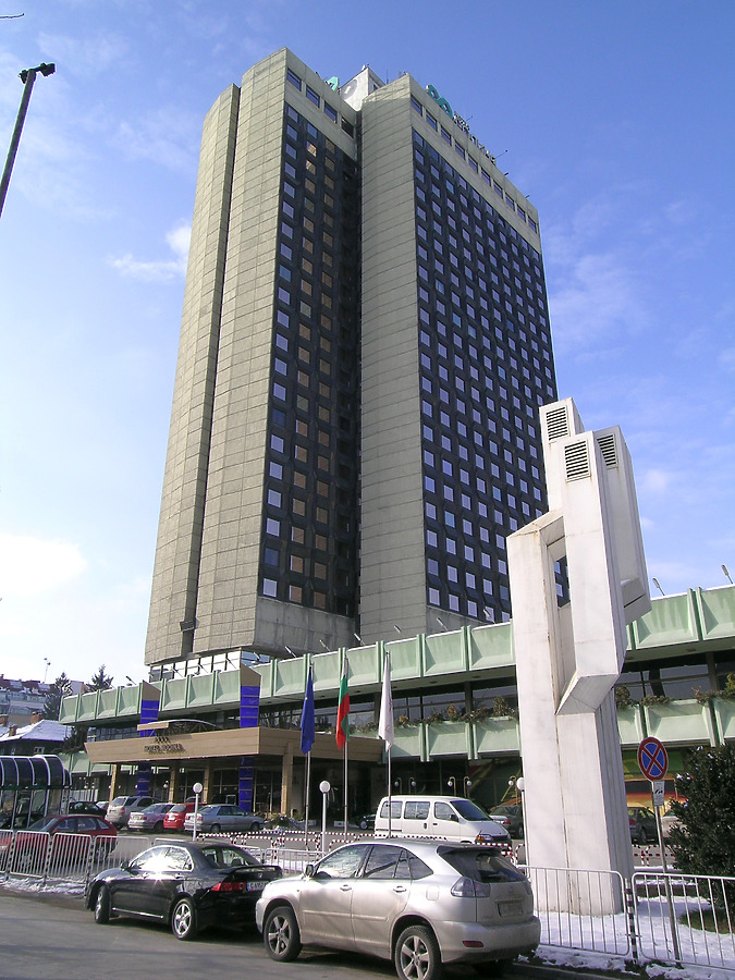 Hotel Rodina by Kaloian