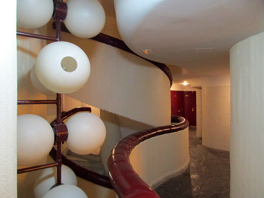 Torres Blancas by Daniel Kieckhefer