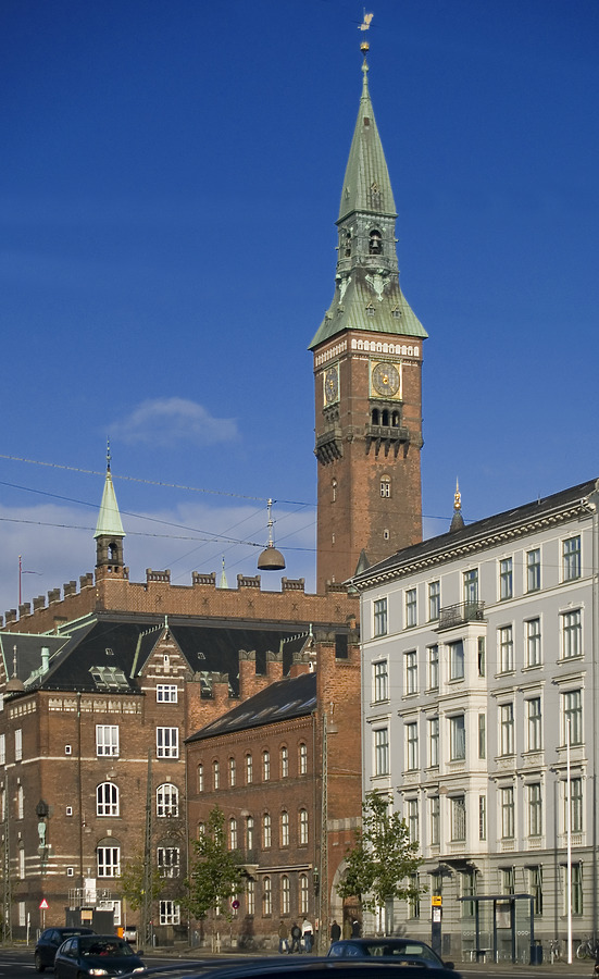 Copenhagen City Hall by Cesar Serrano