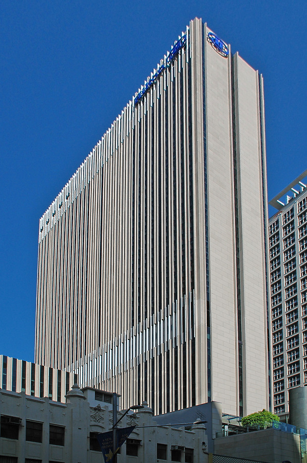 Hilton Sydney by John Bek