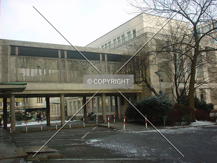 Glanzstoff-Hochhaus by Nephilim