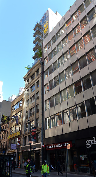 The Fultonhaus