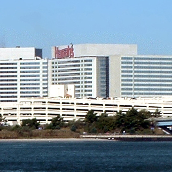 Harrah's Atrium Tower by John Cahill