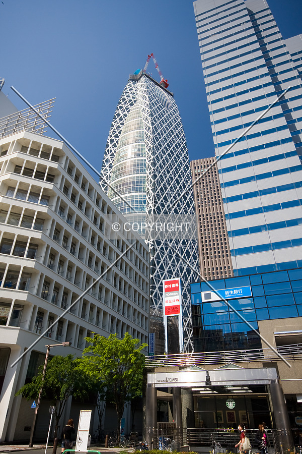 Mode Gakuen Cocoon Tower by Serdica
