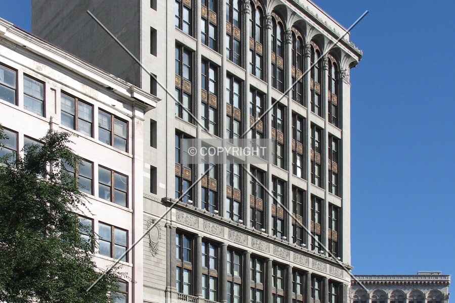 Paris Building