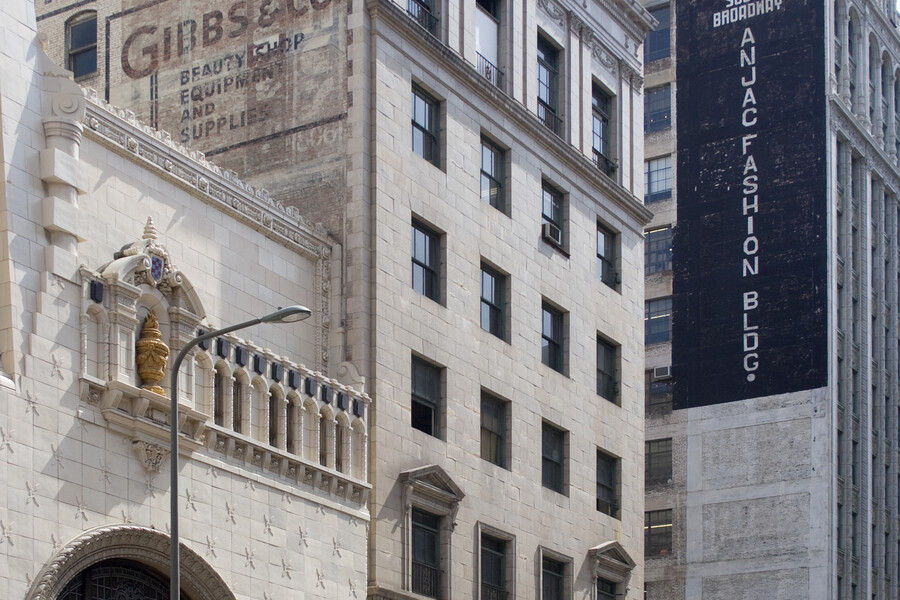 Singer Building