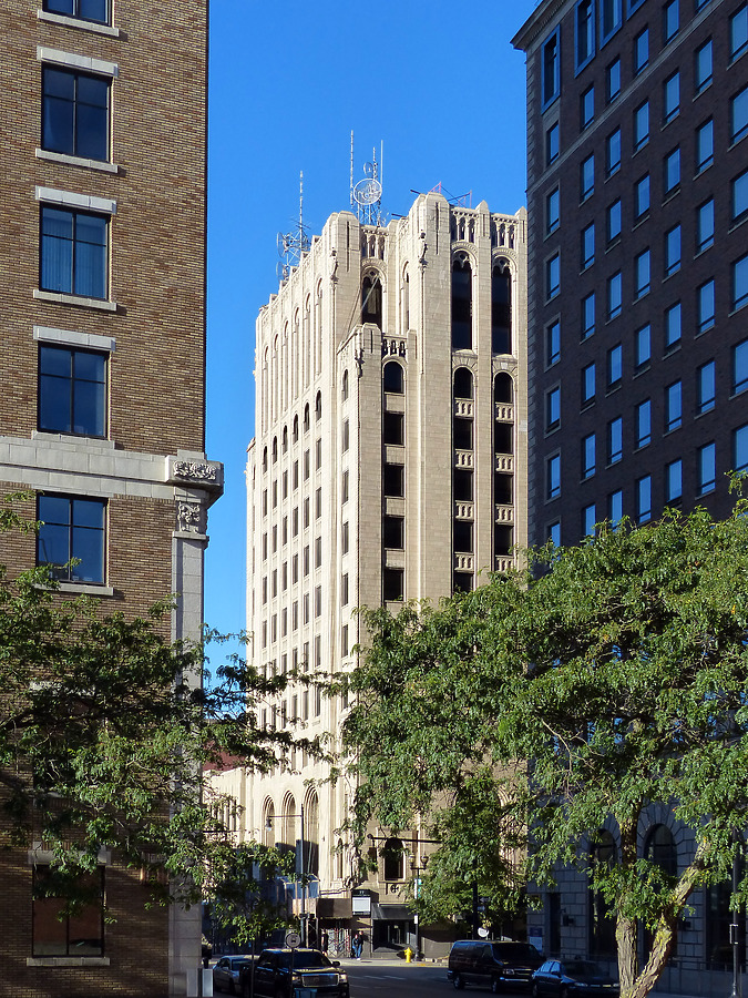 77 Monroe by Nate Lindsey