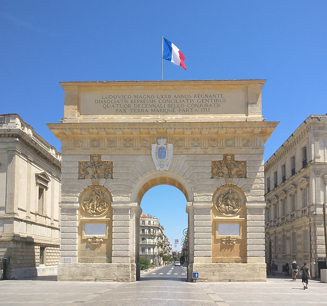 Porte du Peyrou