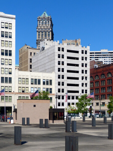 671-097-258