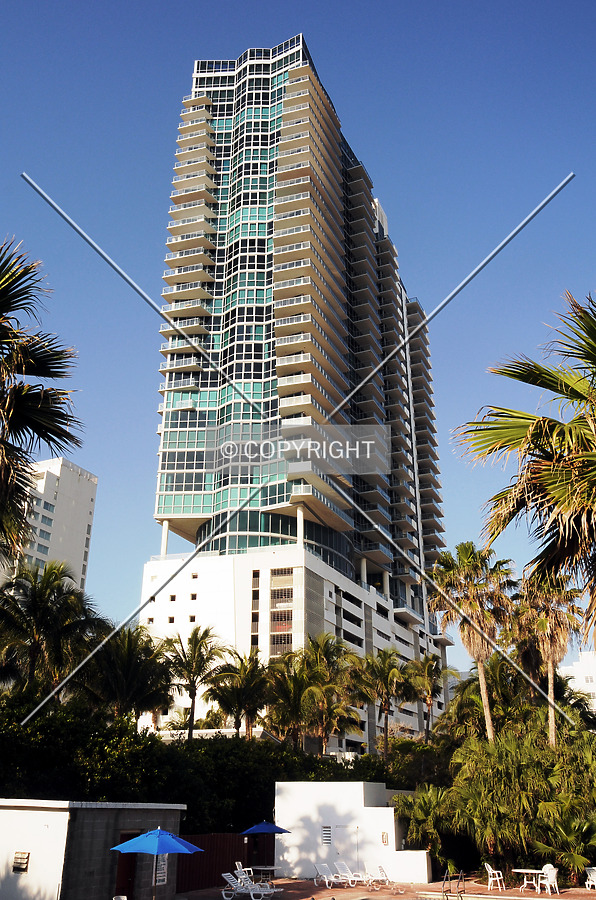 The Setai Tower by Jorge Molina