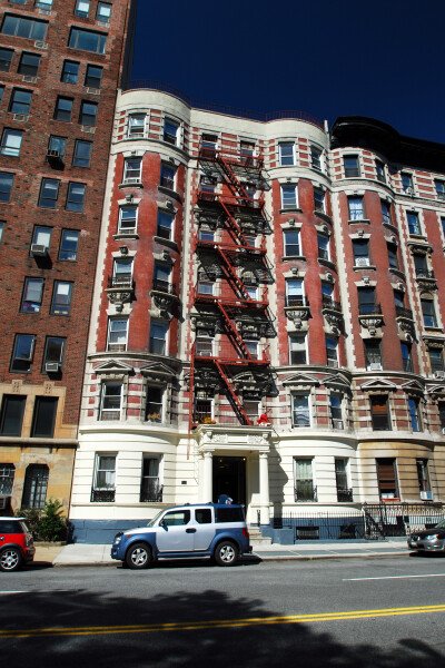 446 Central Park West