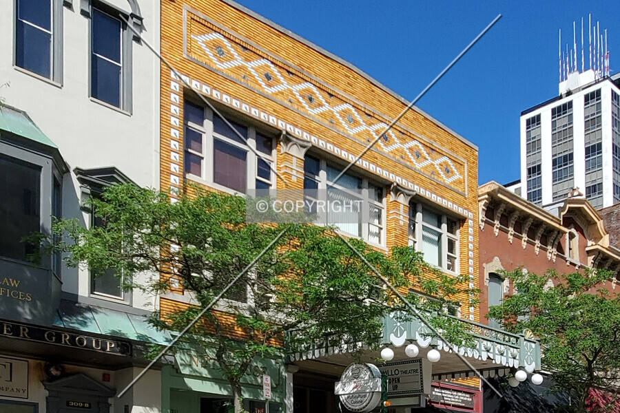 Apollo Theatre
