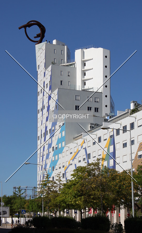 Edifício Écran by Emmanuel D.