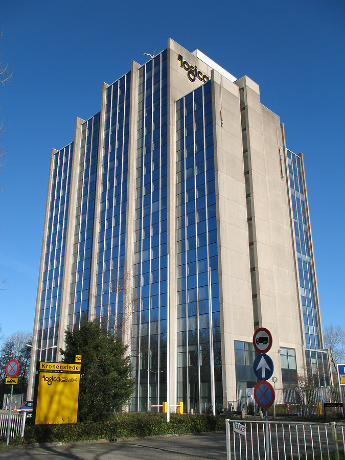 Kronenstede by Michiel van Dijk