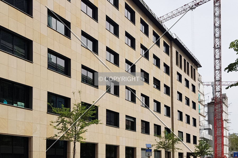 Junghof - Hauptgebäude