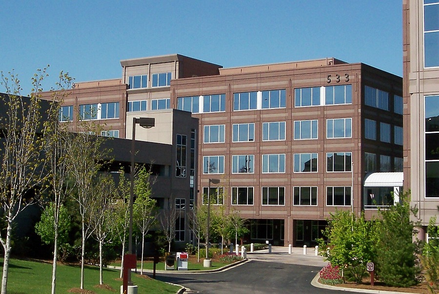 533 Maryville Centre by Ryan Hildebrand