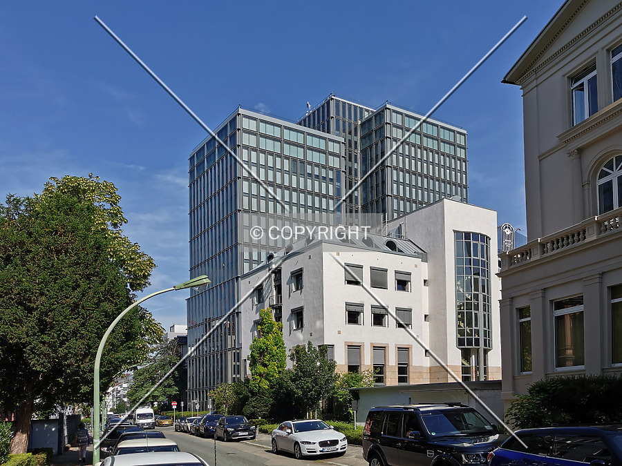 Romeo & Julia by Nephilim