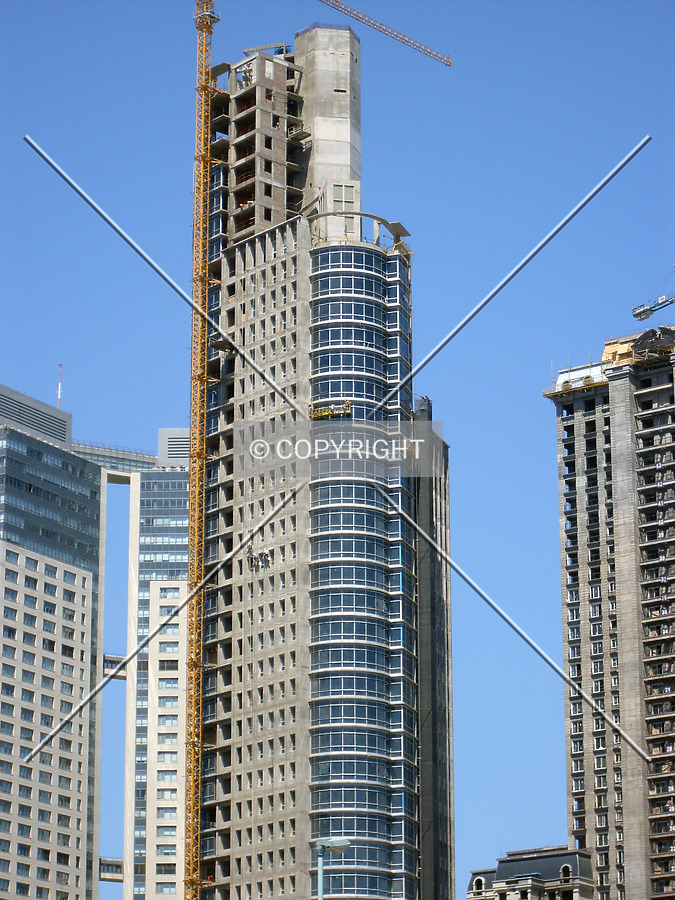 Mulieris torre Norte by Maximiliano Buono