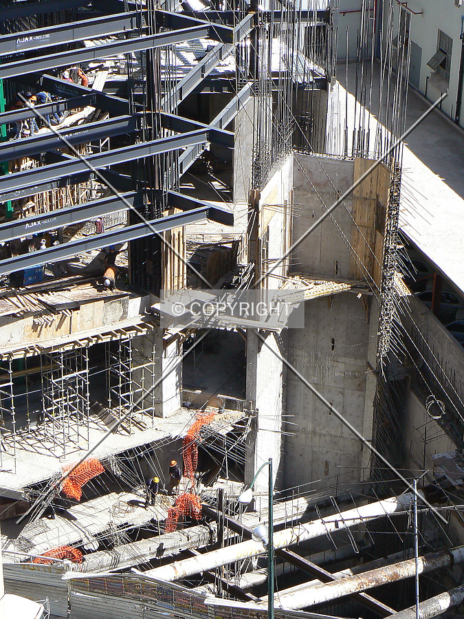 Plaza Residences by Luis Ibáñez