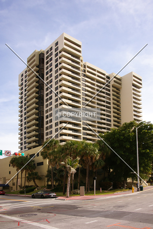 Club Atlantis Condominiums by Nephilim