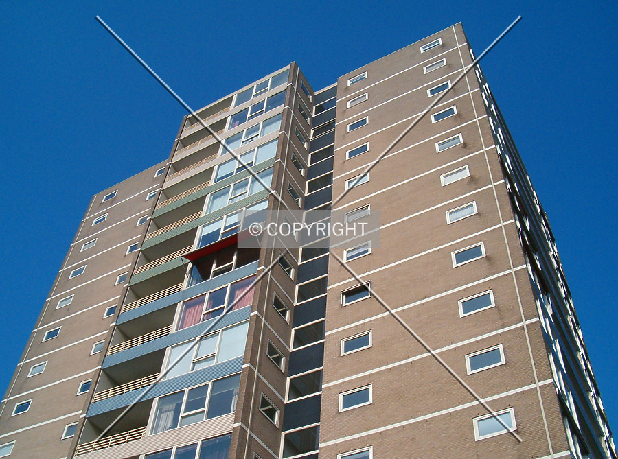 Blijdensteinparkflat by René Hogendijk