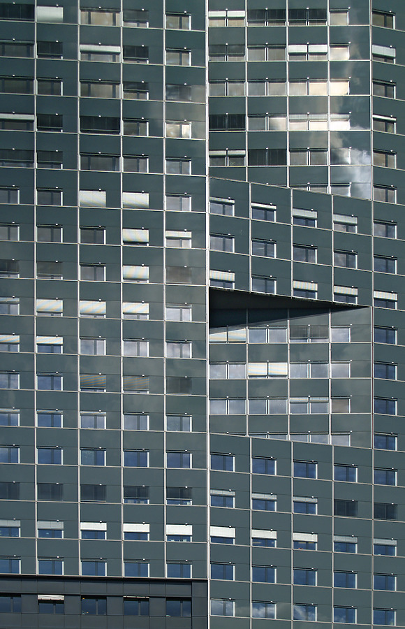 IZD Tower by Cesar Serrano