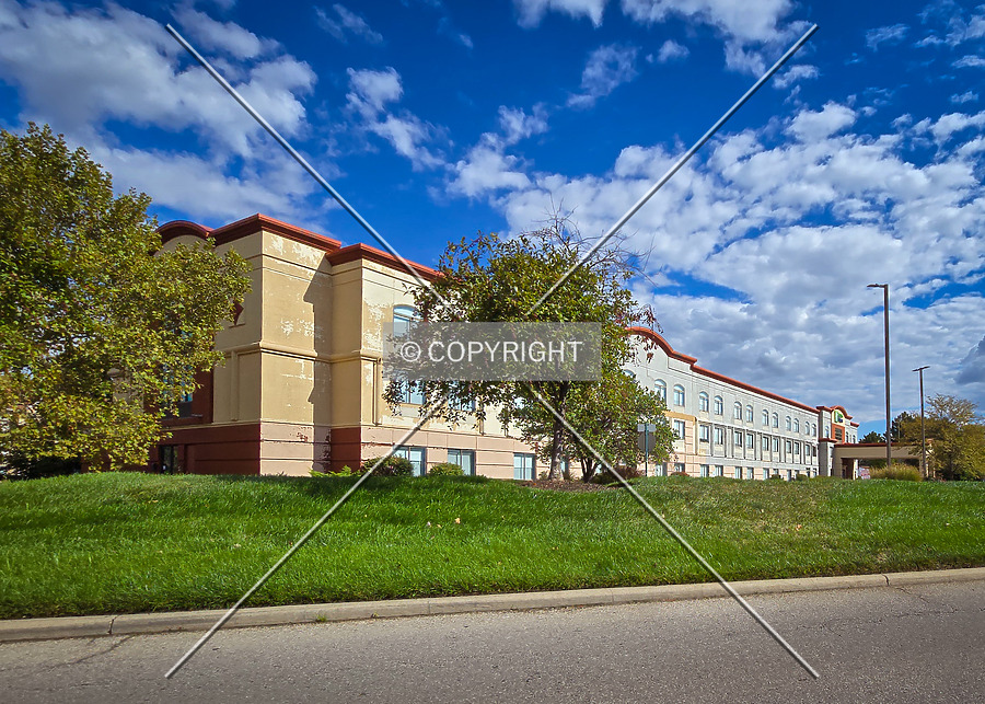 Holiday Inn Express St. Louis Airport - Maryland Heights, an IHG Hotel by Ryan Hildebrand