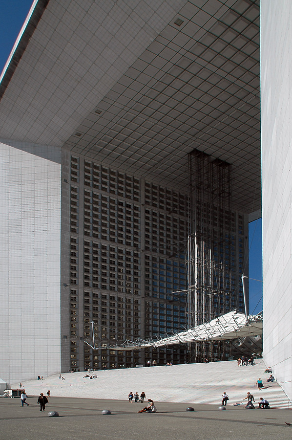 La Grande Arche by John Bek