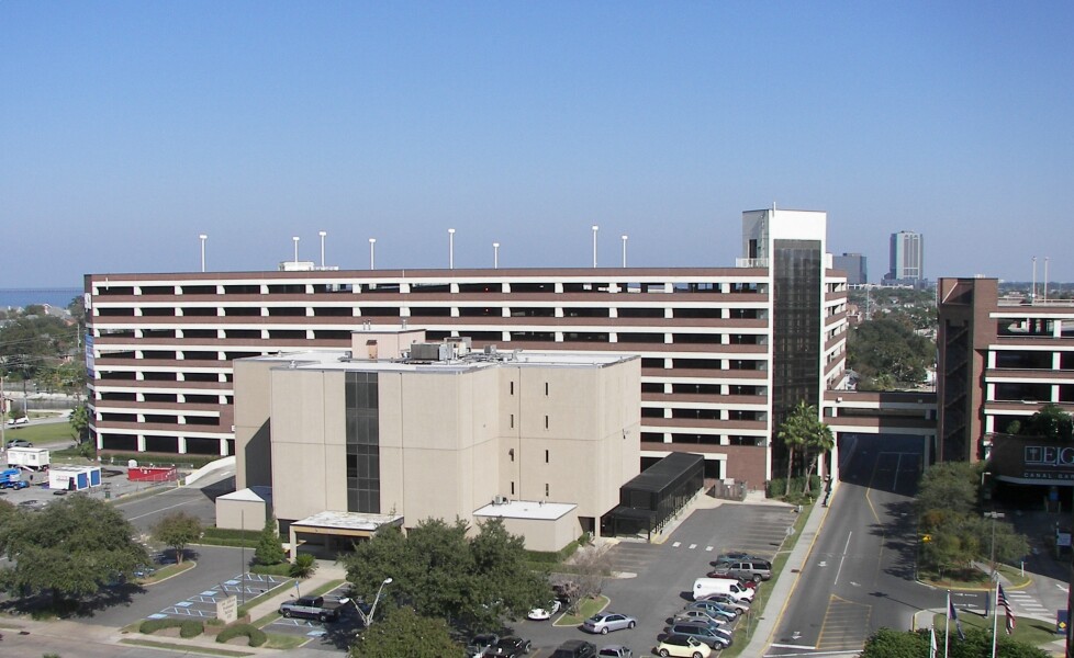 Esplanade Parking Garage