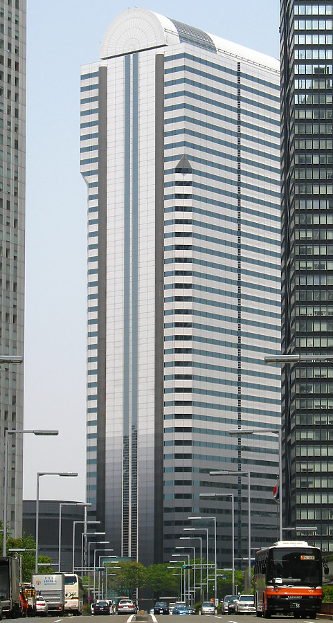 Shinjuku I-Land Tower by Kevin Hemphill