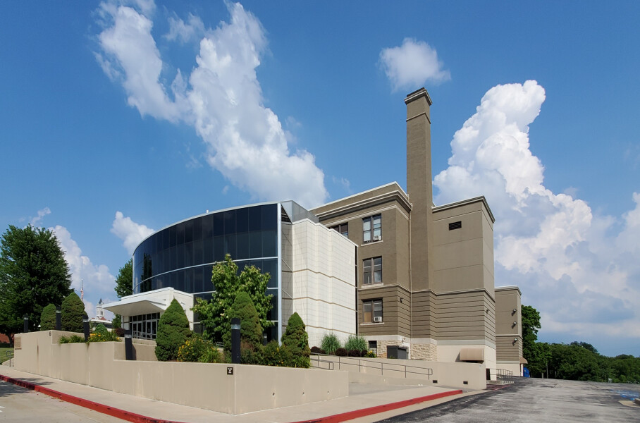 Etta and Joseph Miller Performing Arts Center