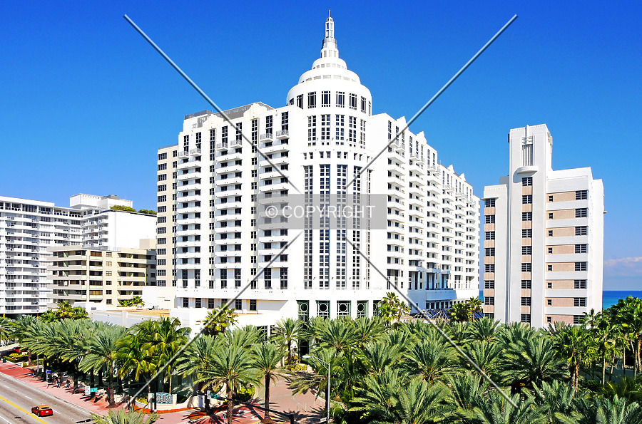 Loews Miami Beach Hotel South Beach by Jorge Molina