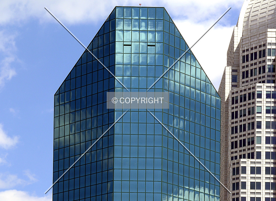 BB&T Financial Center by Chris Patriarca