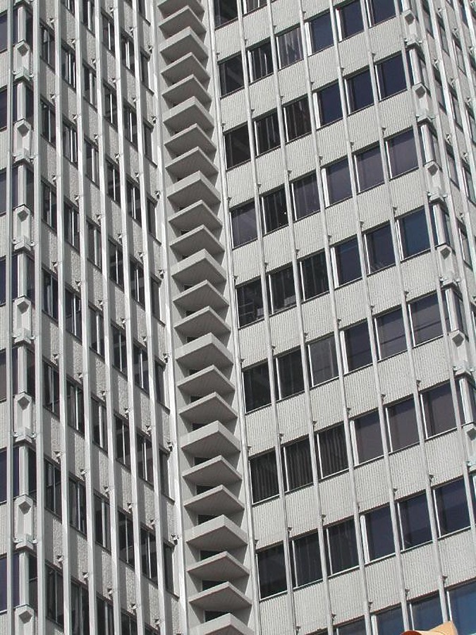 Edificio Colón by David Guija