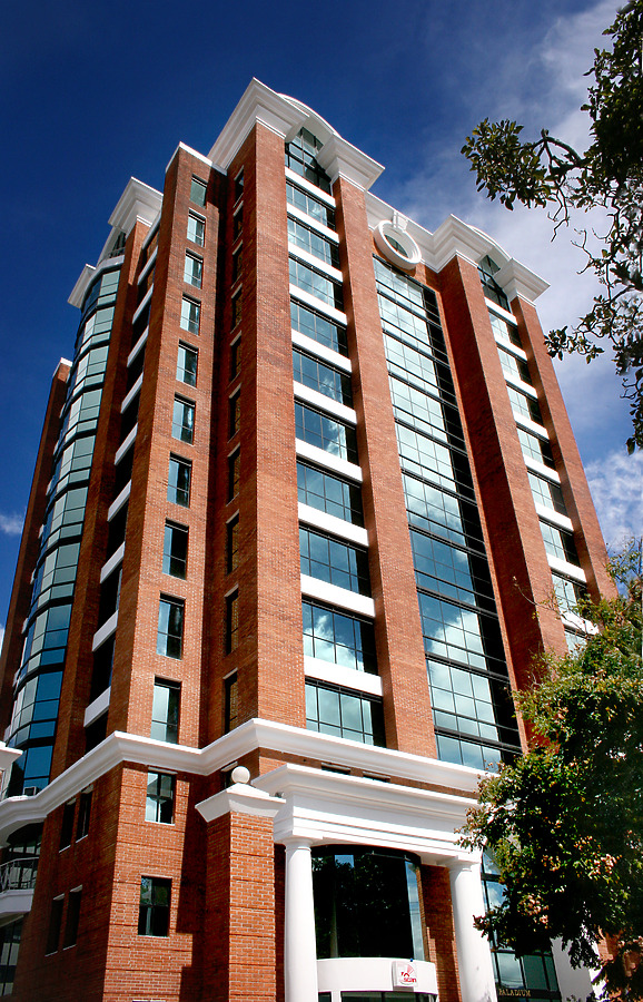 Edificio Paladium by Jim Schwartz