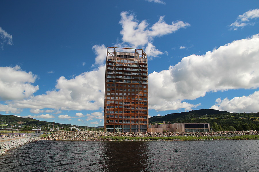 Mjøstårnet by Kjetil Balog