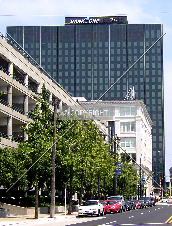 Chase Tower by Chris Patriarca