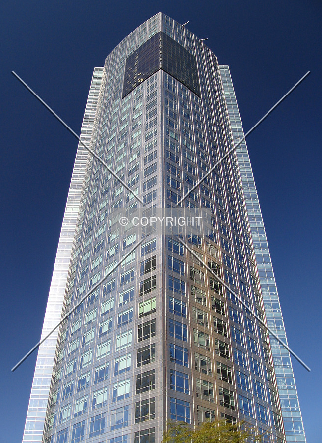 Torre Repsol YPF by Maximiliano Buono