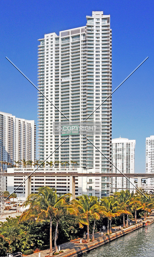 Mint at Riverfront by Jorge Molina