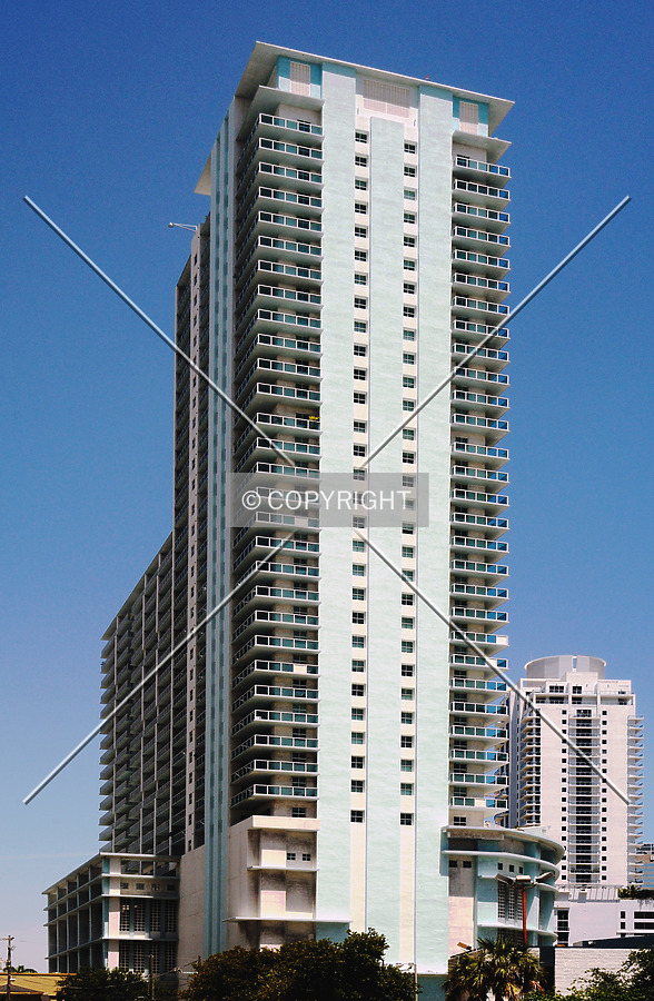 Vue at Brickell by Jorge Molina
