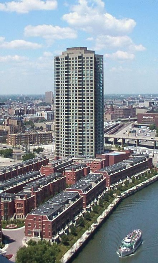 Kinzie Park Tower by Daniel Kieckhefer