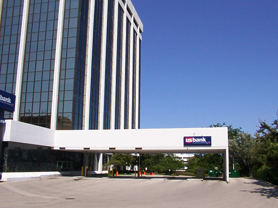 Renaissance Milwaukee West by Daniel Kieckhefer