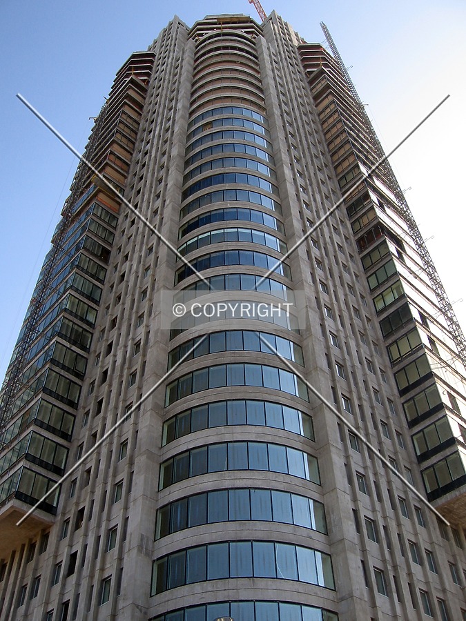 Torre Renoir 1 by Maximiliano Buono