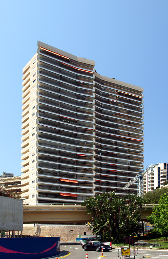 Le Mirabeau by Marshall Gerometta